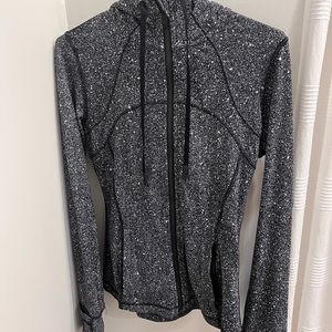 Lululemon hooded define jacket!!